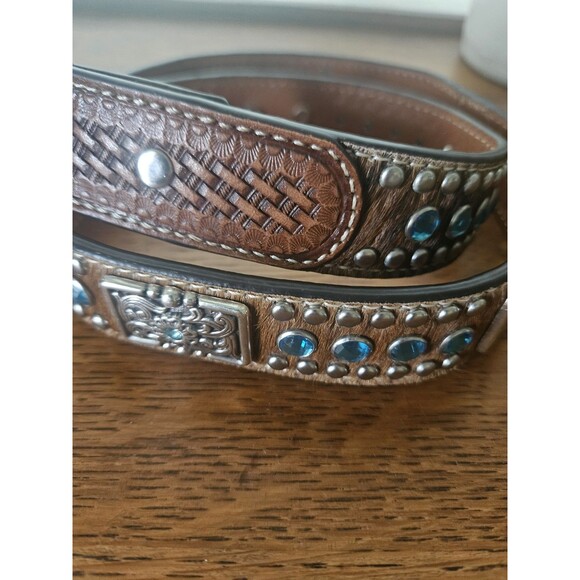 Nocona Ladies Cross Studded Calf Hair Western Belt N4419302